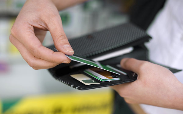 Сбербанк выпустил первые в России кредитные карты для малого бизнеса